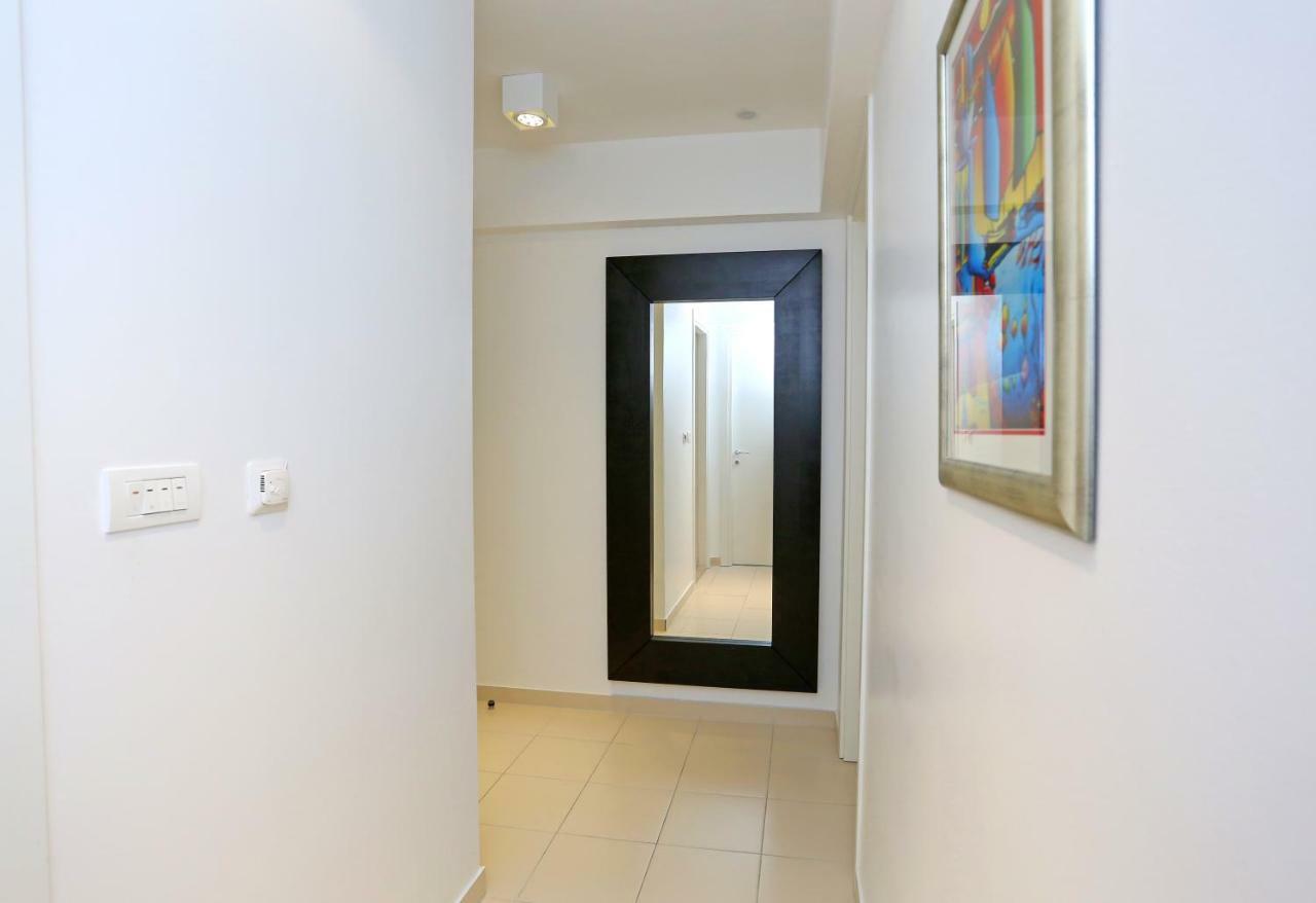 Luxury Apts Leone Split Centre Exteriör bild